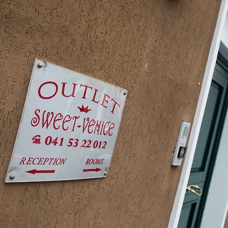 Pensionat Outlet Sweet Venice Mestre