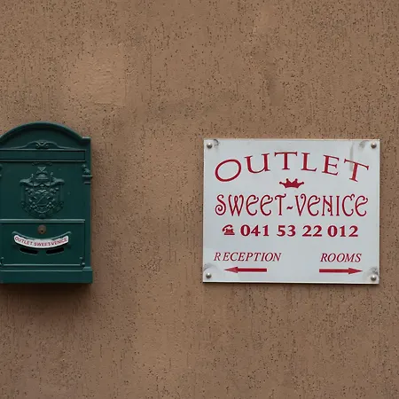 Pensionat Outlet Sweet Venice 3*
