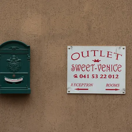 Outlet Sweet Venice 3* Местре