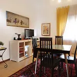Outlet Sweet Venice بيت ضيافة ميستر
